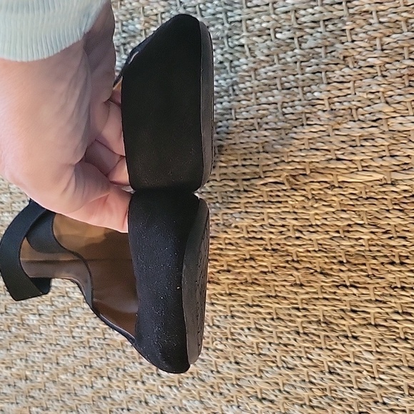 BELLA MARIE black suede ballet flats. Very lightweight. Size is 6.5. - Picture 2 of 7